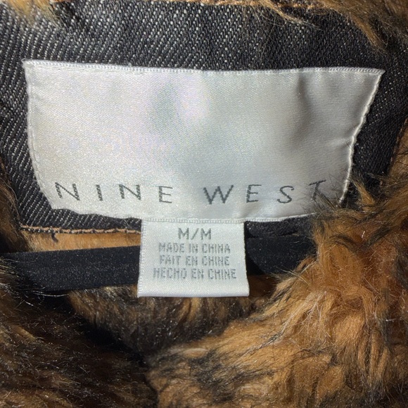 Nine West - Picture 4 of 6